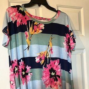 Unbranded floral striped t shirt dress. Xl